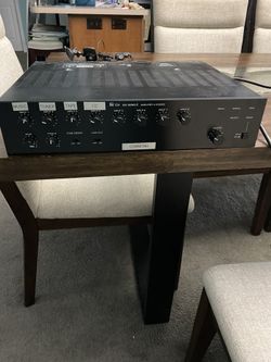 TOA 900 SERIES II Professional AMPLIFIER