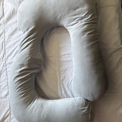 Pregnancy Pillow