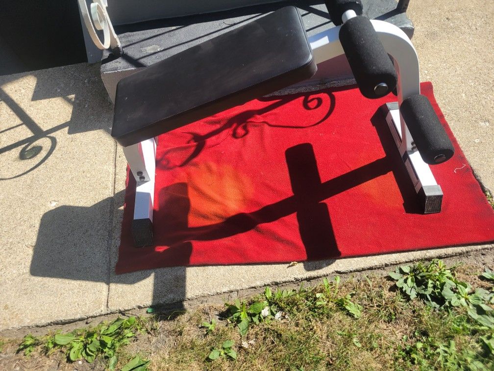 POWERLINE SITUP BENCH. EXCELLENT CONDITION
11525 S HALSTED DUNKIN DONUTS/7111. S WESTERN WALGREENS
40$ CASH ONLY AS IS