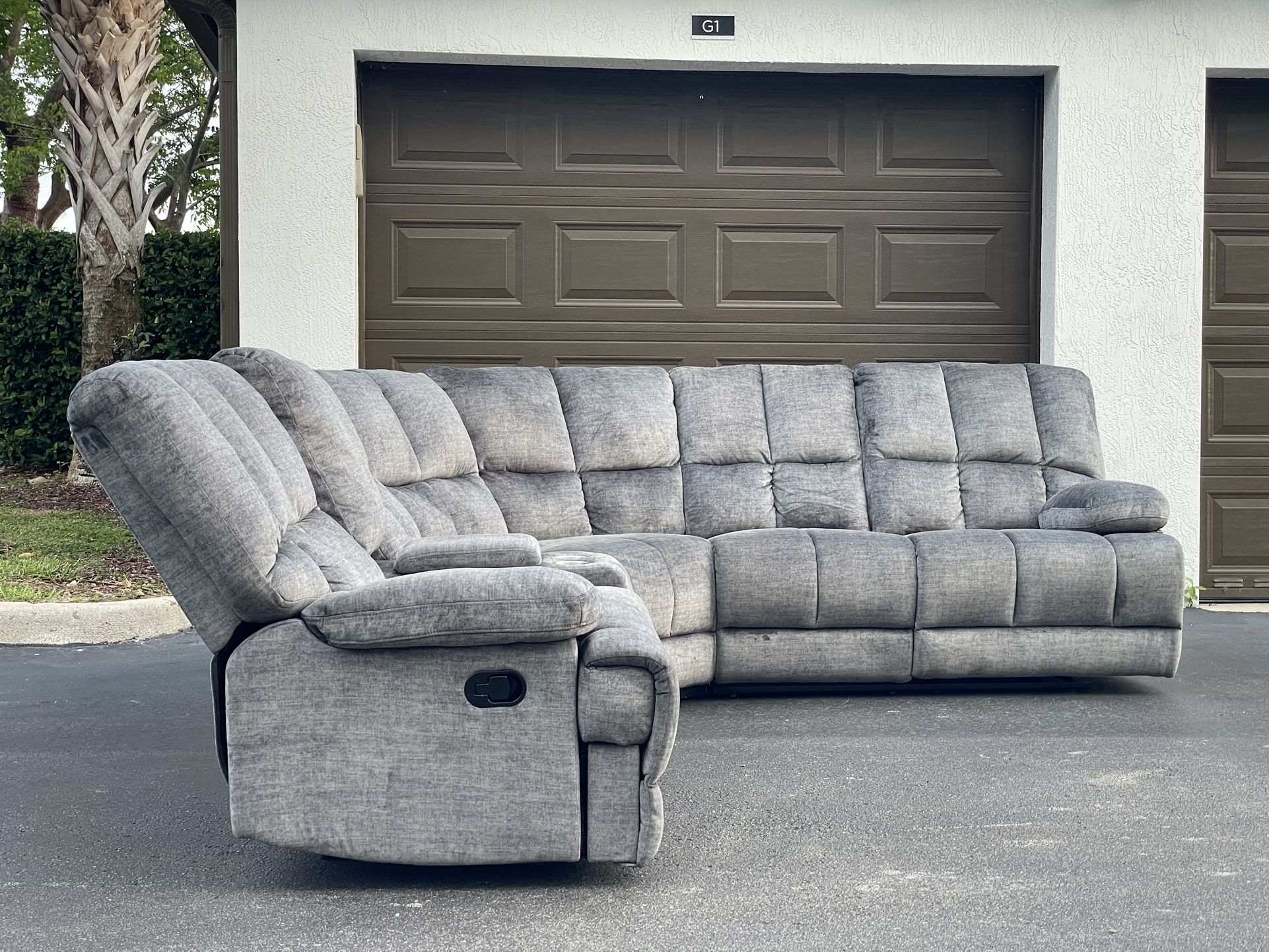 🛋️ Sofa/Couch Sectional - Recliner - Microfiber - Gray - Delivery Available 🚛