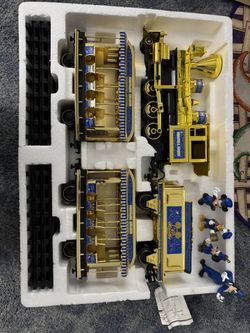 Walt Disney Railroad 50th Anniversary Gold Train And Track