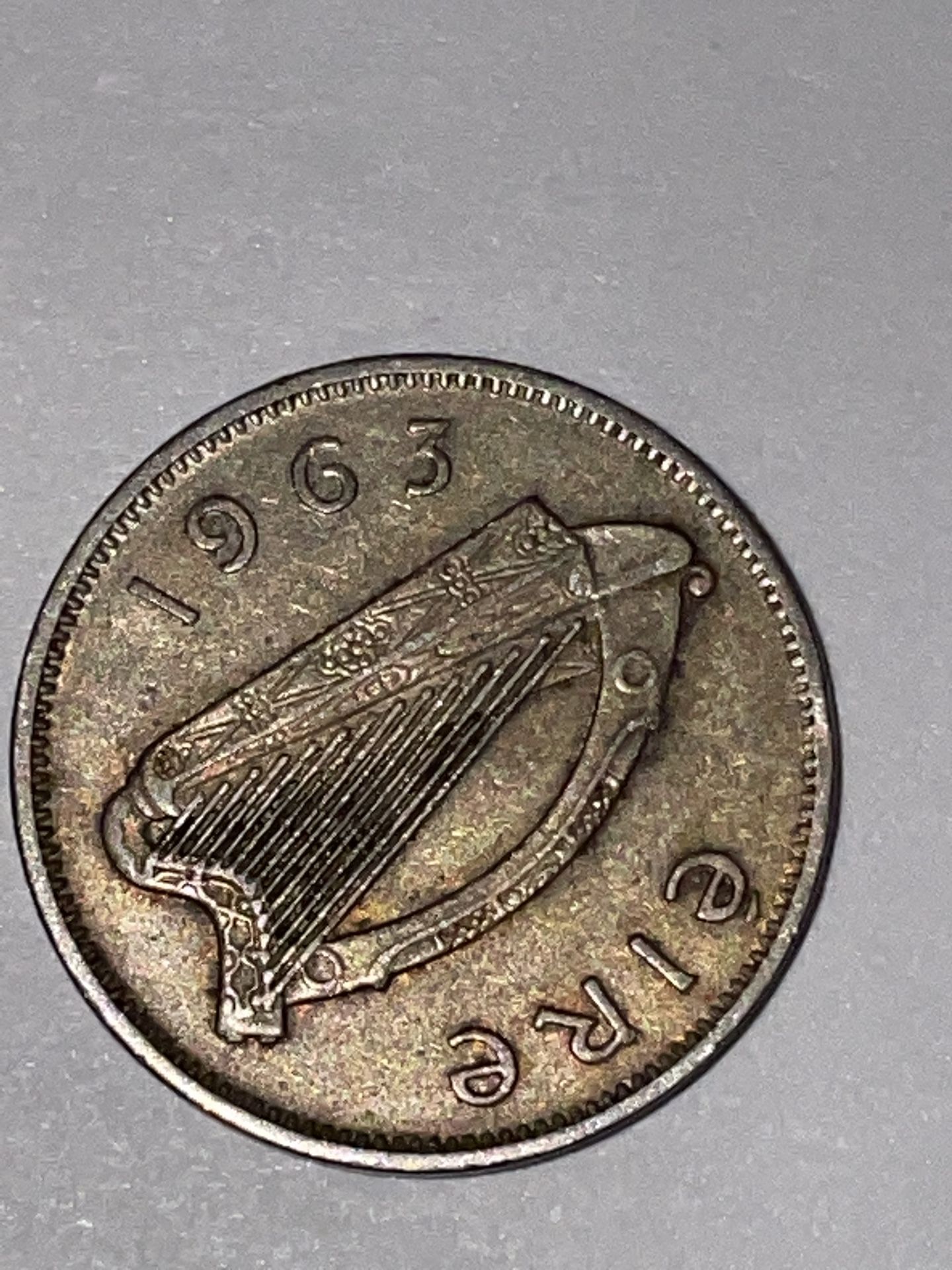 1963 IRELAND 6 PENCE COIN