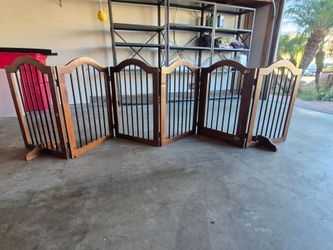 Freestanding Wooden Pet Gate 6-Panel