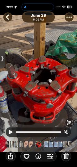 Pipe threader