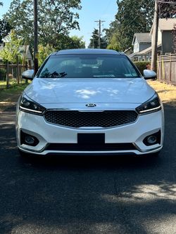 2017 Kia Cadenza