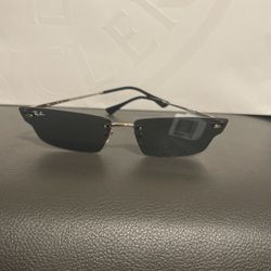 Rayban sunglasses 