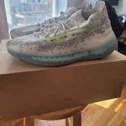 Adidas Yeezy 380 Alien Size 14