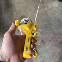 1988 Childs 24” Snoopy Rod And Reel Fishing Pole