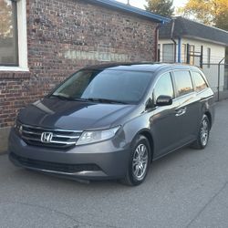 2013 Honda Odyssey 