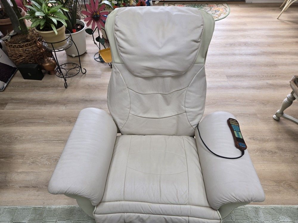 Massagenius Recliner