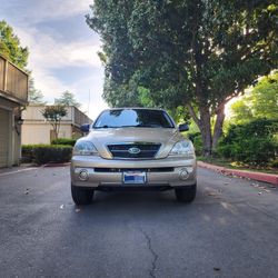 2003 Kia Sorento LX ( Clean Title)