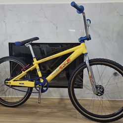 1998 gt speed series cruiser 24