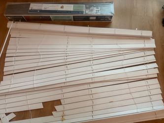 Free blinds and flooring