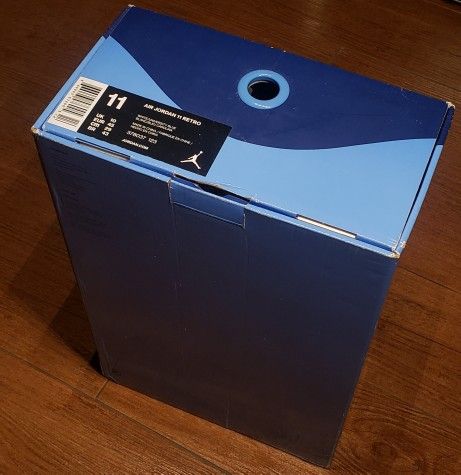 Air Jordan 11 Retro UNC *Replacement Shoe Box Only* Authentic