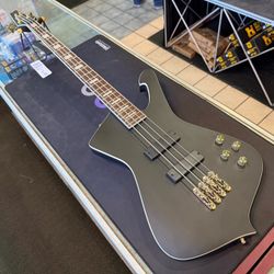 Ibanez Iceman ICB620 Black Flat Electric Bass with Gigbag NEW!