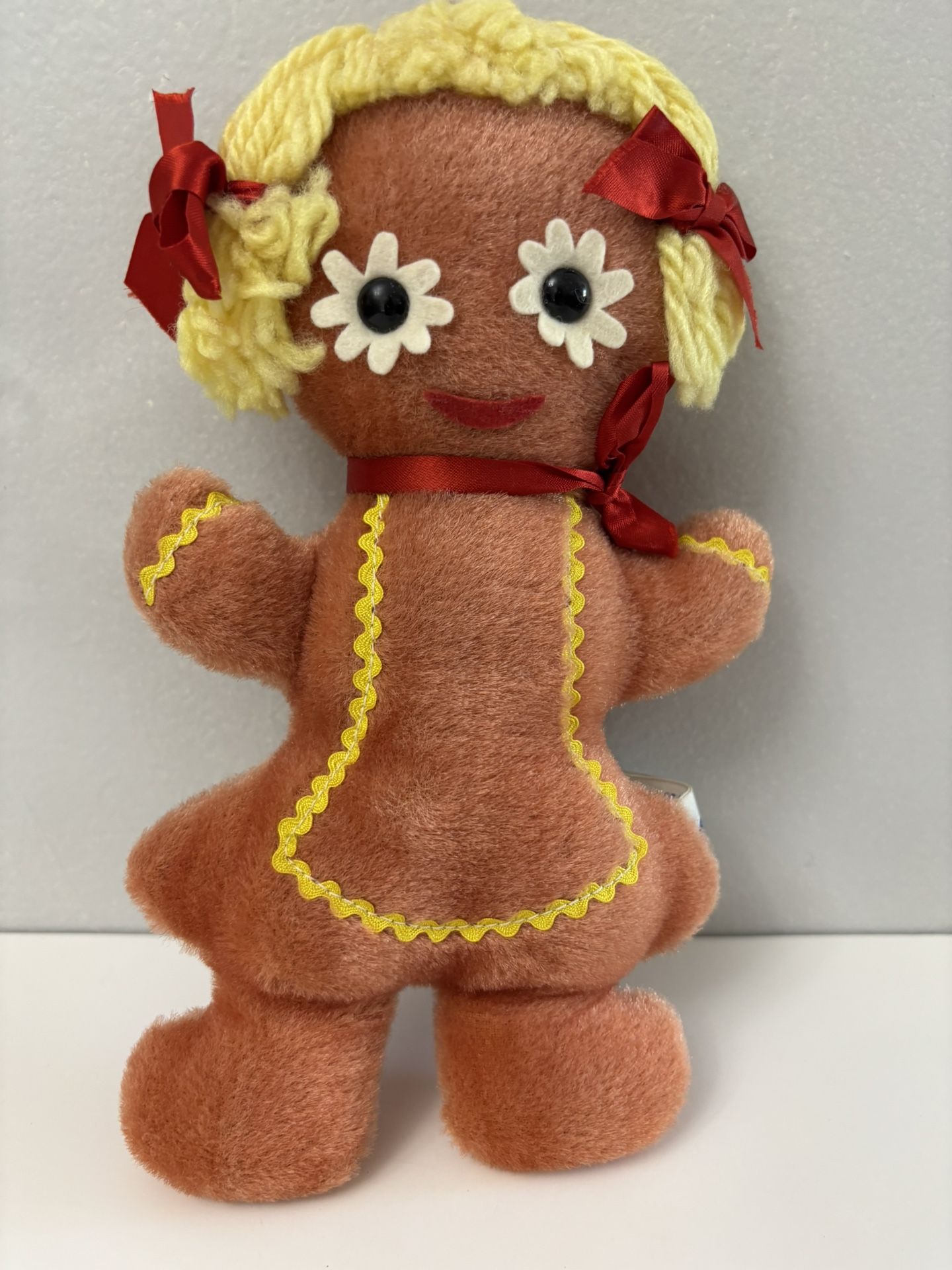 Vintage Knickerbocker Gingerbread Girl Plush Doll Toy