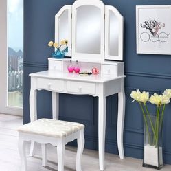 Brand New Wood Vanity w/stool & Mirror (2 Colors)