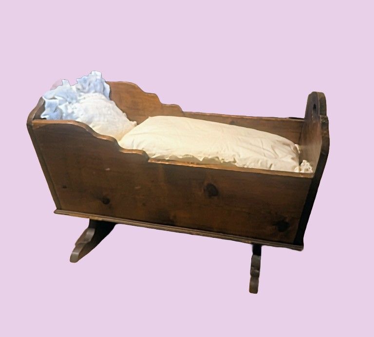 Vintage/Antique Wooden Doll Cradle 