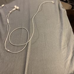 Apple Wired Earbuds