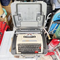 Vintage Brother Accord 12 Typewriter For Sale!
