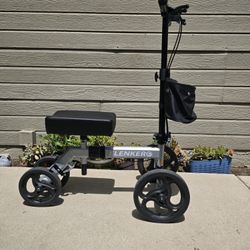 Elenker Knee Scooter – Like New – Adjustable + Brakes Lock