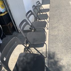 5 Fold Up Chairs 