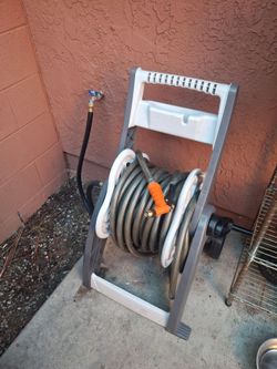 Water hose and wheel