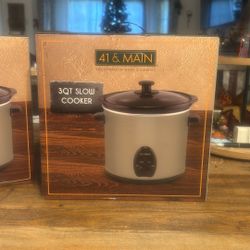 Slow Cooker 25$