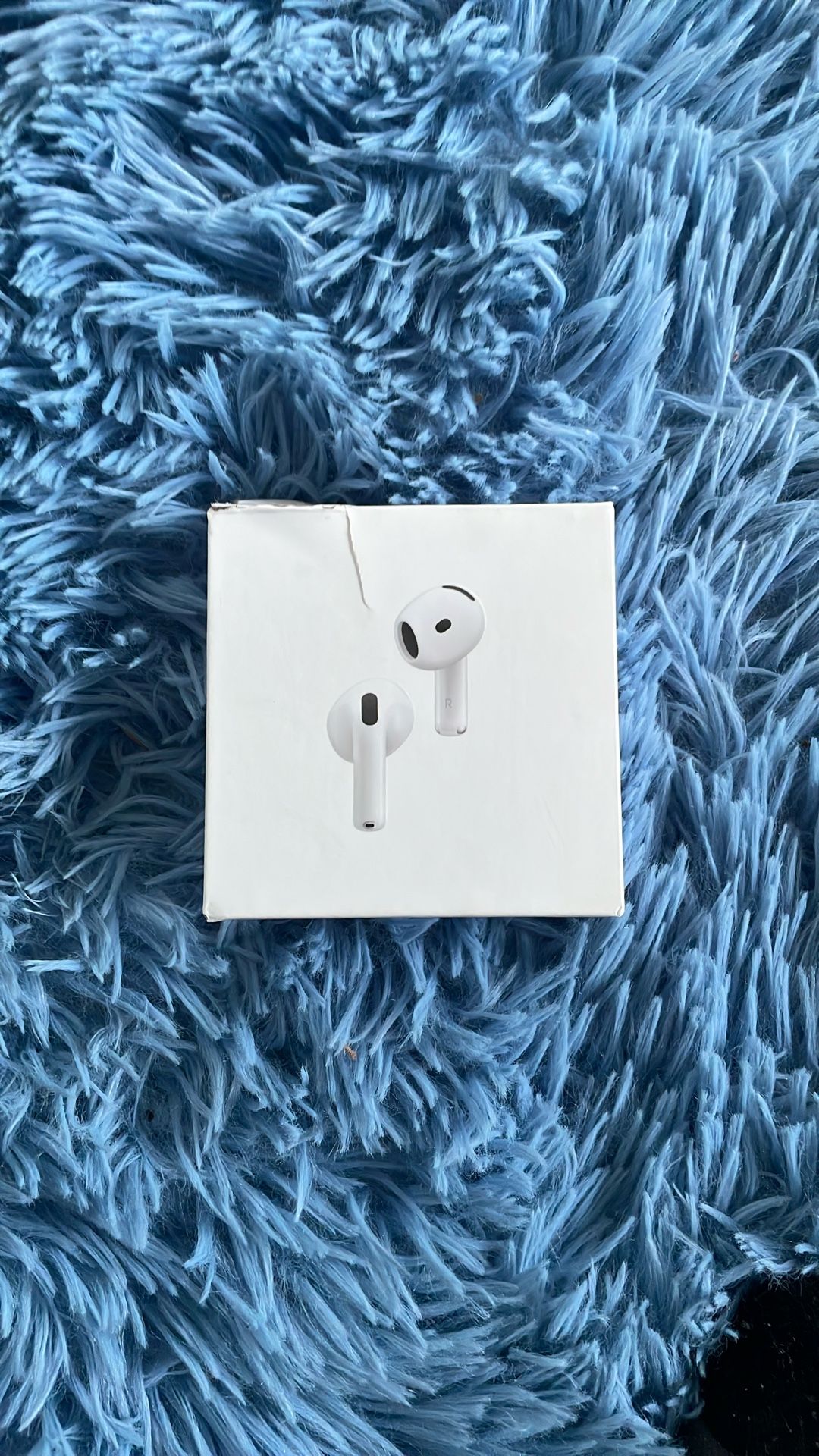 Airpods 4 Used Once Damaged Box