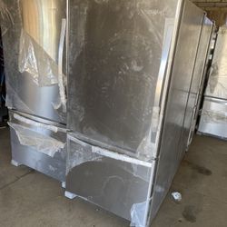 Whirlpool Fridges 