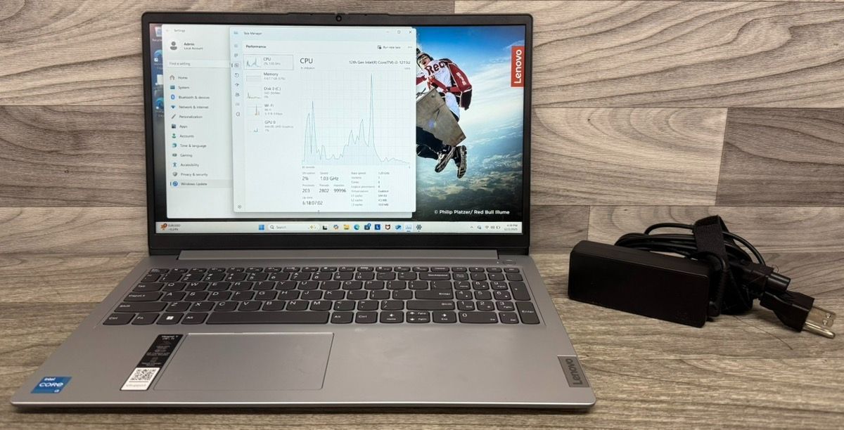 Lenovo IdeaPad 1i 15.6" Touch Laptop – Intel i3-1215U – 8GB RAM – 256GB SSD (A1D027682)