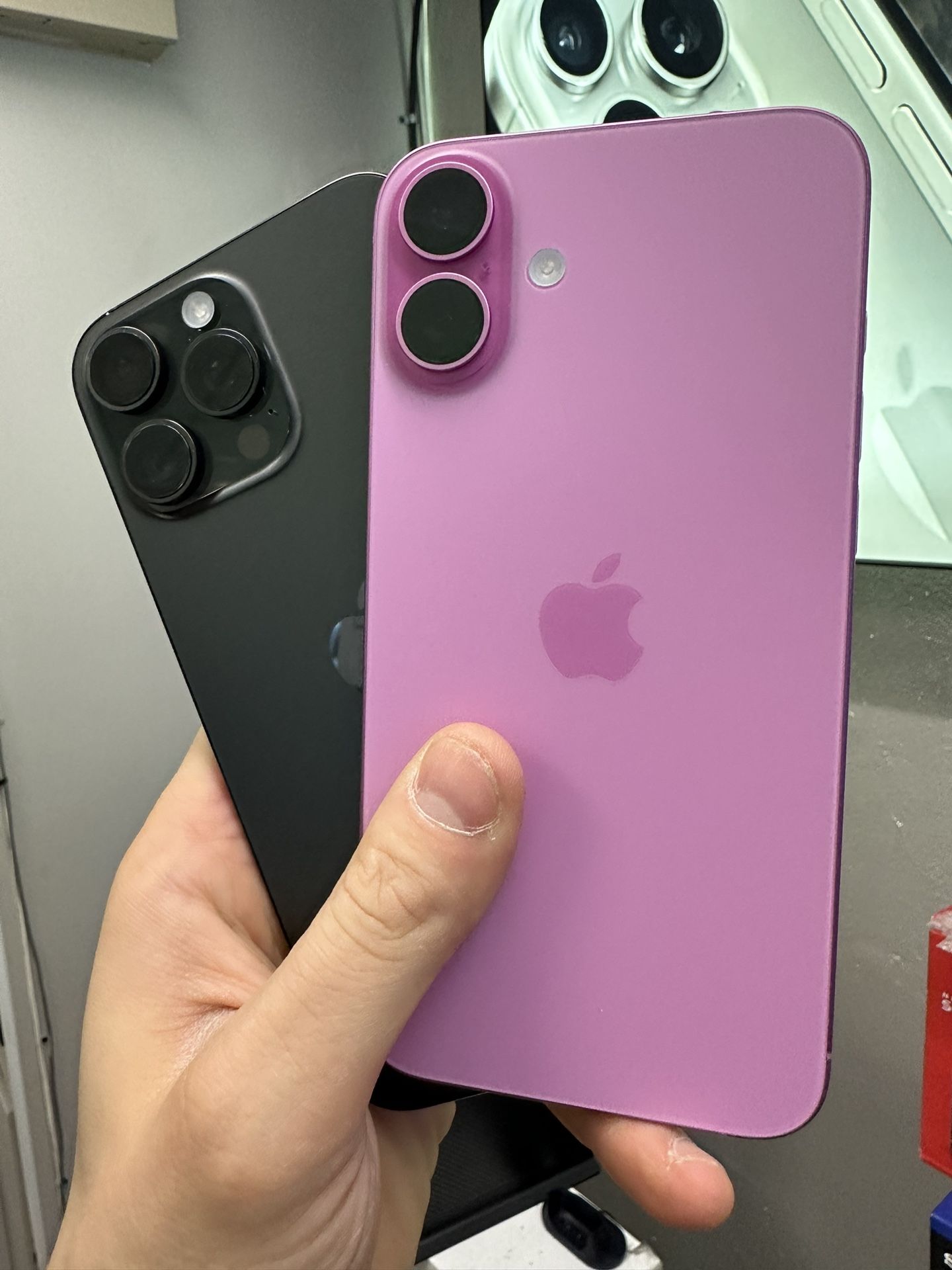 Unlocked iPhone 16+ 128GB Pink (Payment Plans Available)