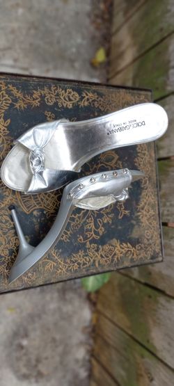 Dolce and Gabbana Stilettos, Silver, Size 8,5