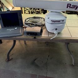 Radar M92654-Raymarine,+E120 Classic Multifunction Display+ Raymarine DSM300+ Navionics CF/912P U+