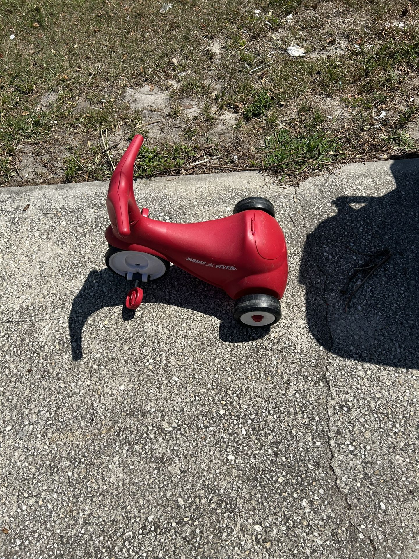 Red Ryder Scoot2 Tricycle