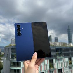 Samsung Galaxy Z Fold 7 512 Blue Verizon Unlocked
