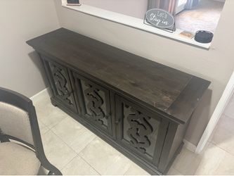 Kitchen storage