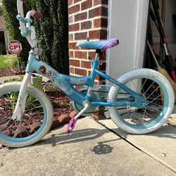 Girls frozen bike 