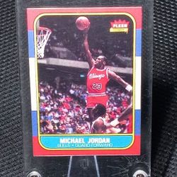 Michael Jordan RC Fleer 1986 VG Condition -- OPEN TO OFFERS! JUST MESSAGE 