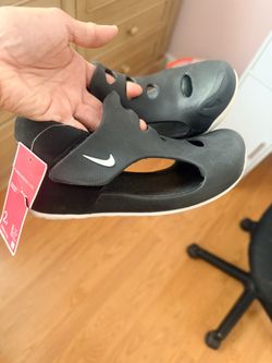 Nike unisex Sunday sandals