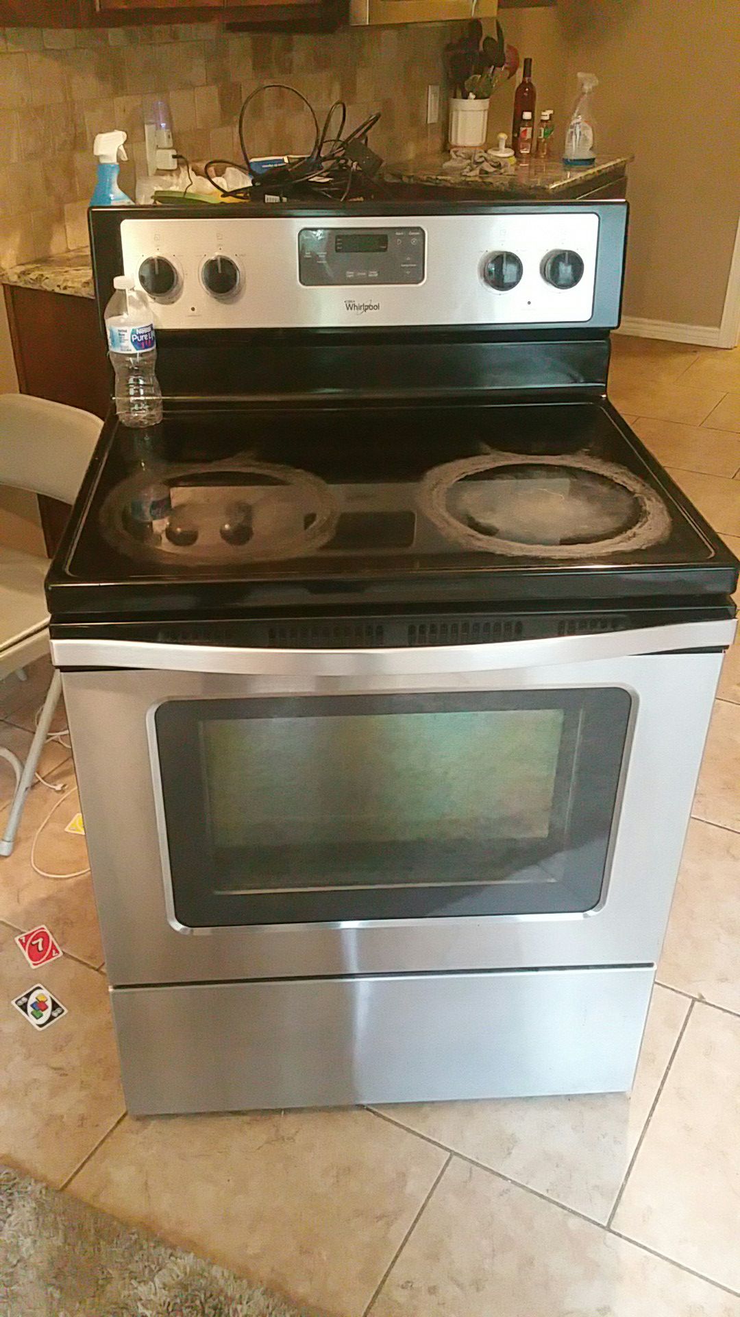 Whirlpool stove. Great condition. Moving and new house has appliances. Need gone