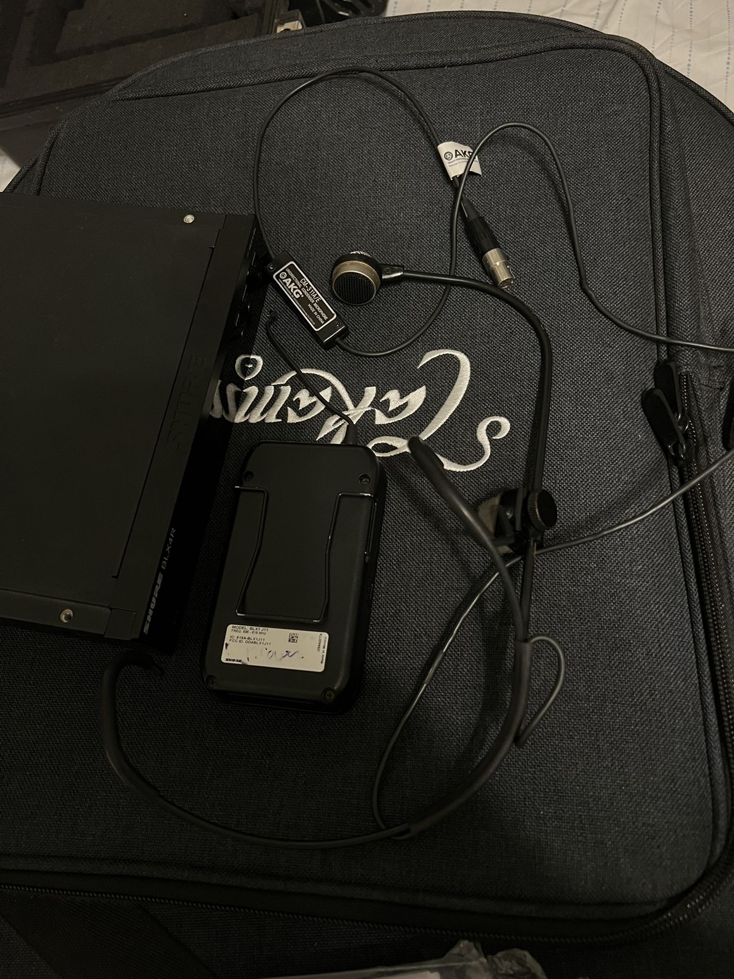 Crown Wireless Microphone 