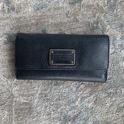 Marc Jacobs Black Leather Tri-fold Wallet