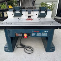 Bosch RA1181 Router Table