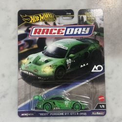 "Hot Wheels Car Culture Race Day 'Rexy' Porsche 911 GT3 R (992)"