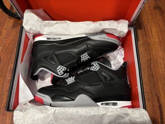 Air Jordan 4 Bred Size 9