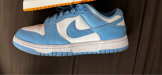 Nike Dunk Low UNC