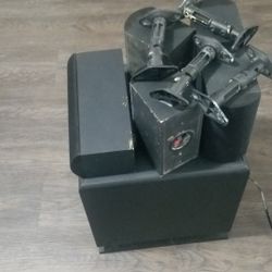 Surround speaker