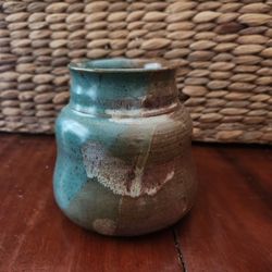 Handmade Decorative Vase 