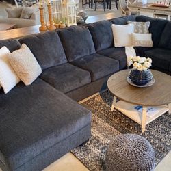 Eltmann Slate LAF Sectional /couch /Living room set 